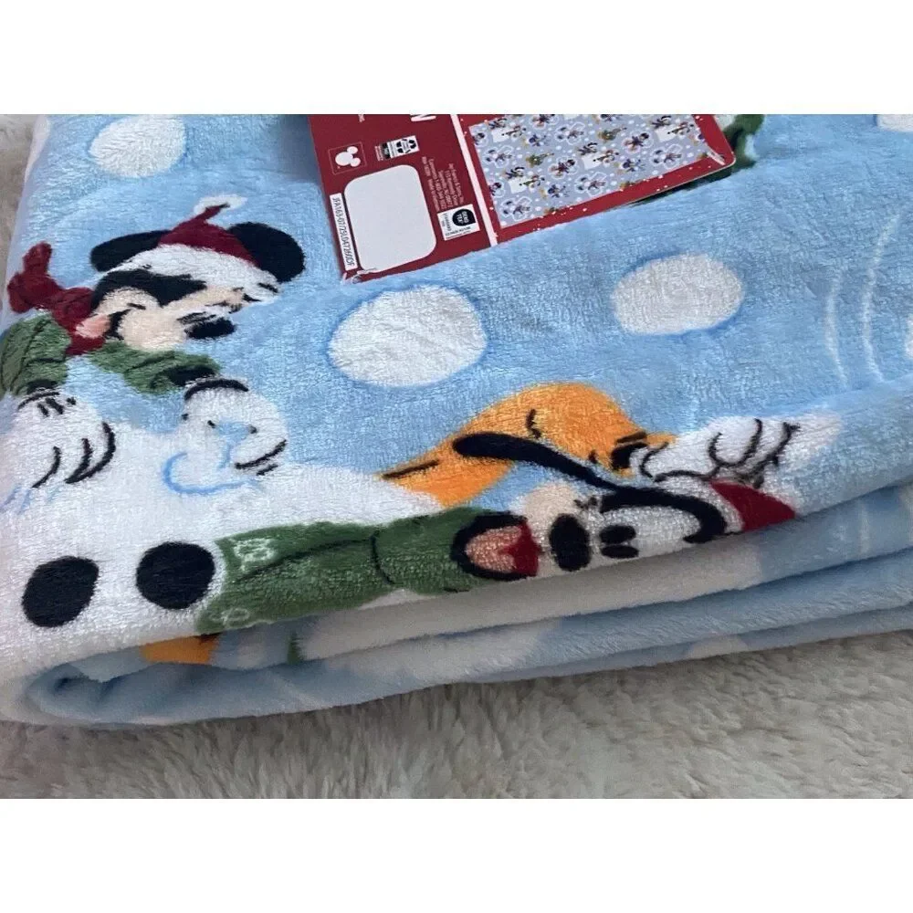 Disney Mickey Minnie Friends Winter Snowman Soft Plush‎ Throw Blanket 50x70” NEW